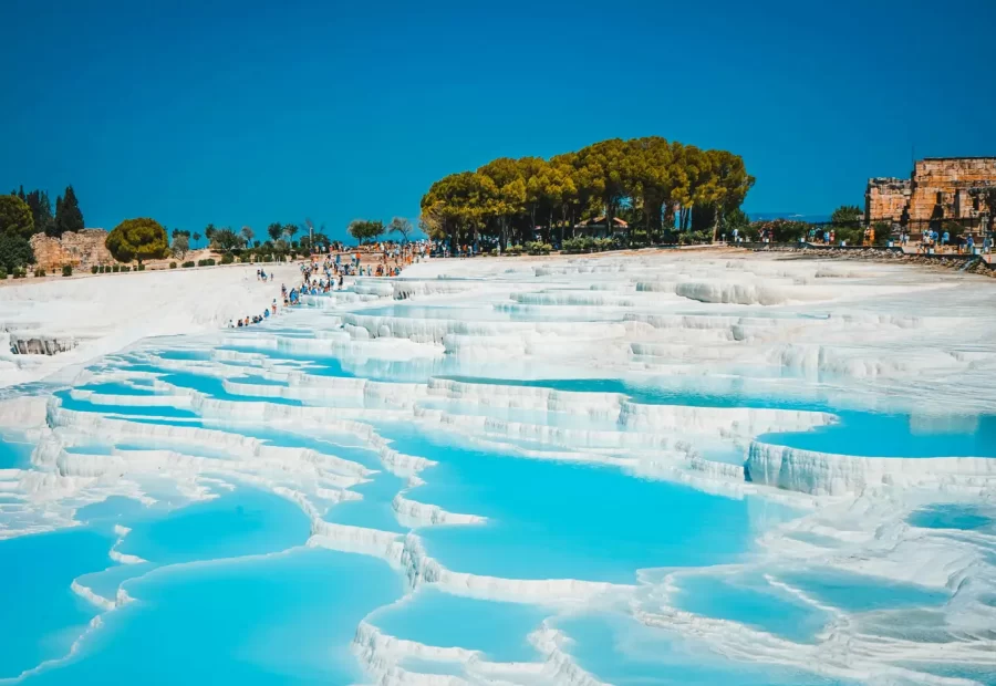 Pamukkale: qué son las terrazas blancas y cómo se formaron